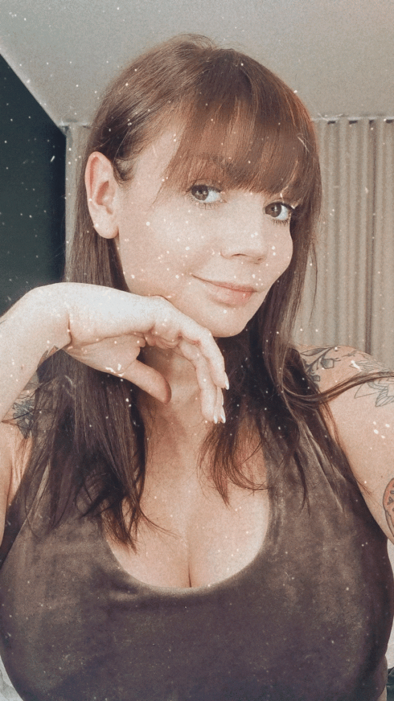 Mallukas rinnaoperatsioonist: "Elu uute tissidega on täpselt sama, mis vanadega. Ainult et need on suuremad." 9 Malluka rinnaoperatsioon