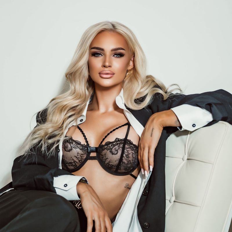 Health Clinic 11 adriana arrak operatsioon